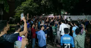 হল রাজনীতি বন্ধে বিক্ষোভ করছে ঢাবির শিক্ষার্থীরা